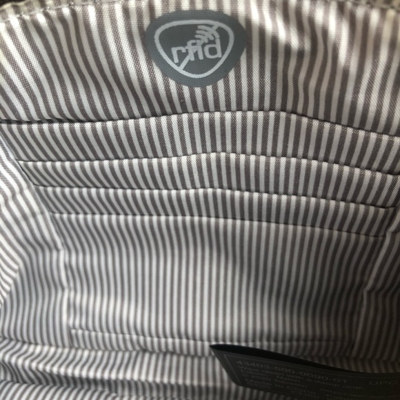 Travelon wristlet wallet clutch - Picture 5 of 7